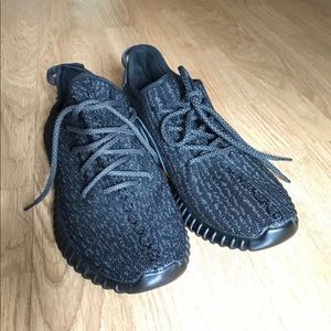 Yeezy 350 Pirate Black (2015)